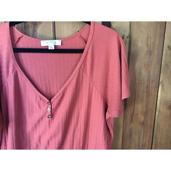 Misia Curvy Top Size 2X Rusty Orange Short Sleeve V Neck Rib Knit Buttons - Picture 5 of 8